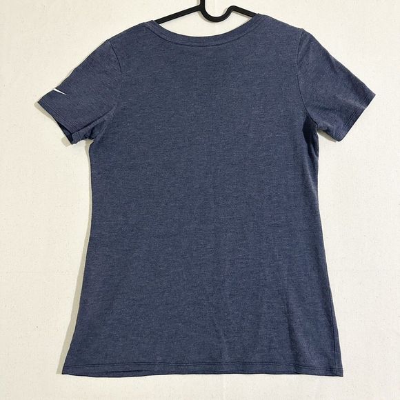 Nike NFL Apparel Women's New England Patriots Graphic T-Shirt Blue Size Medium - Picture 2 of 8